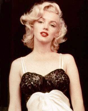 Marilyn Monroe Pin Up